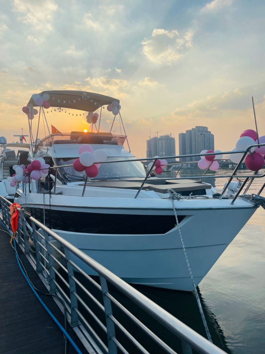 du-thuyen-galeon-360