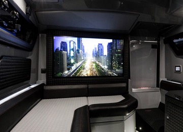 Thuyền Brabus Shadow 800